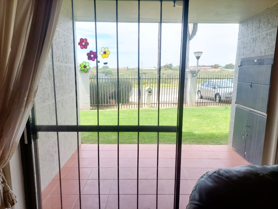 3 Bedroom Property for Sale in Hartenbos Central Western Cape